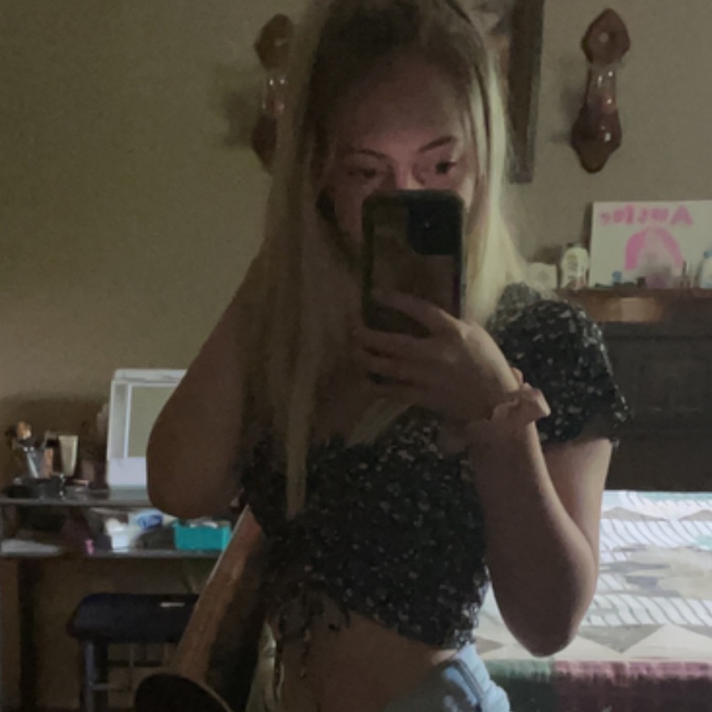 Meet your Posher, Kiersten